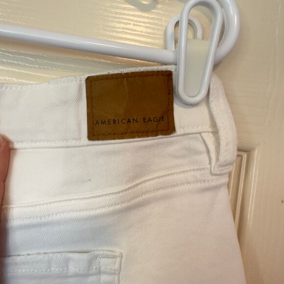 NWT American Eagle Next Level Stretch High V-Rise Shortie Size 20 White Summer - Picture 13 of 13